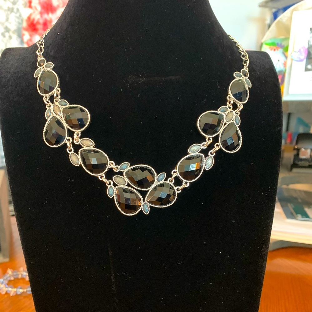 Elegant Black and Silver Necklace